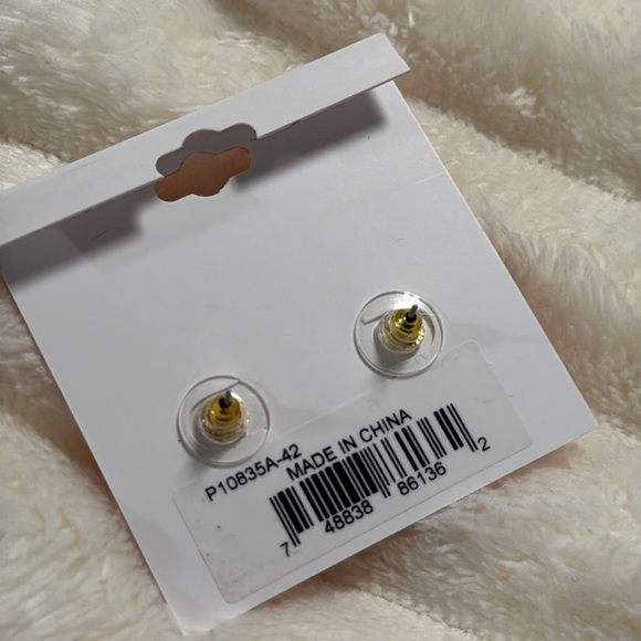 Juicy Couture Pink Heart Earrings - Picture 3 of 3